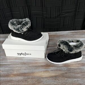 Gypsy Jazz Black and White Fur-Lined Boots